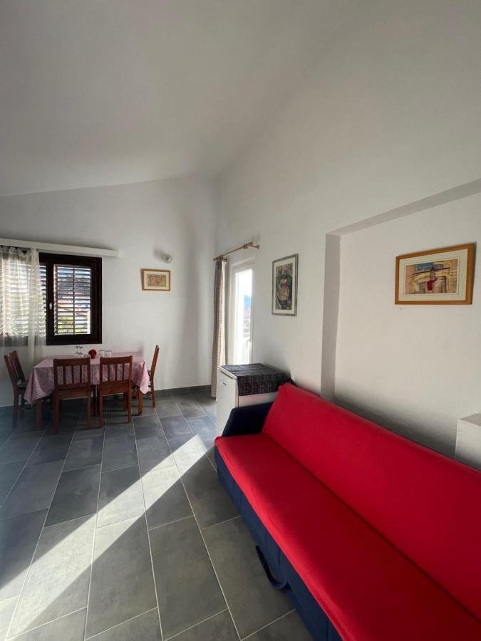 Apartments Peronja Jelsa Seafront エクステリア 写真