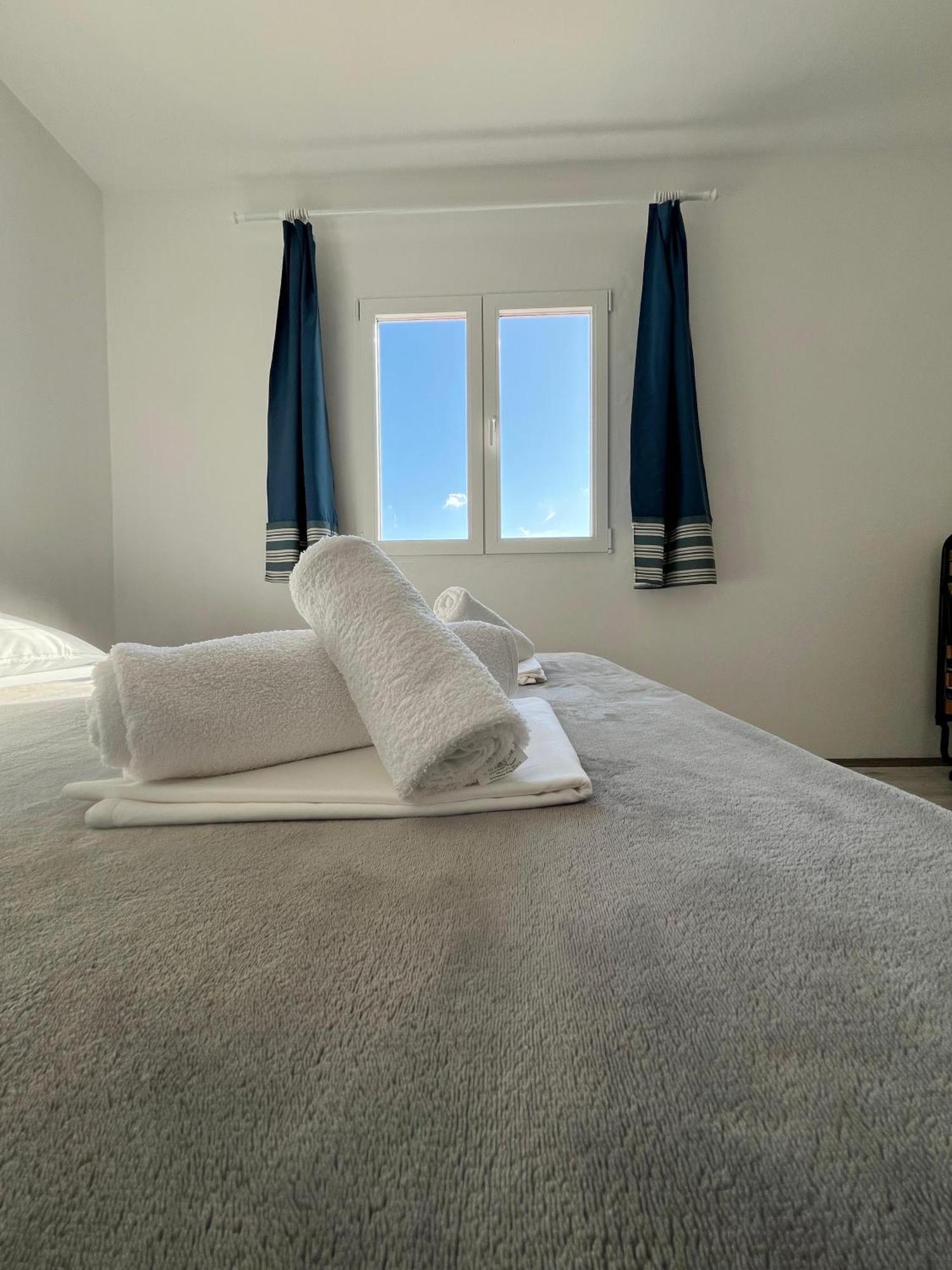 Apartments Peronja Jelsa Seafront エクステリア 写真