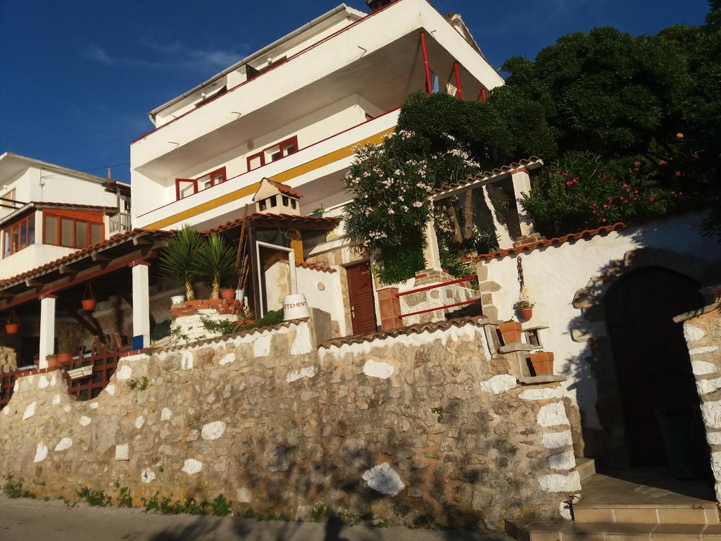 Apartments Peronja Jelsa Seafront エクステリア 写真